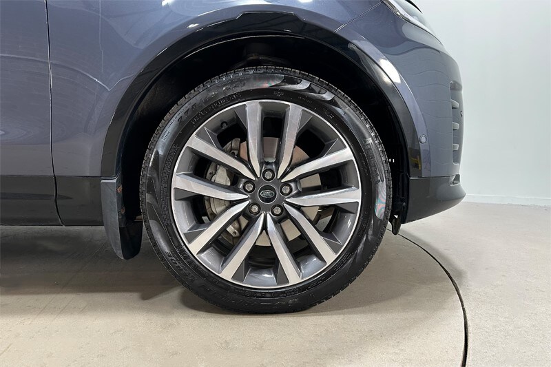 Used Land Rover Discovery 2023 for sale - 77758766: Photo 8