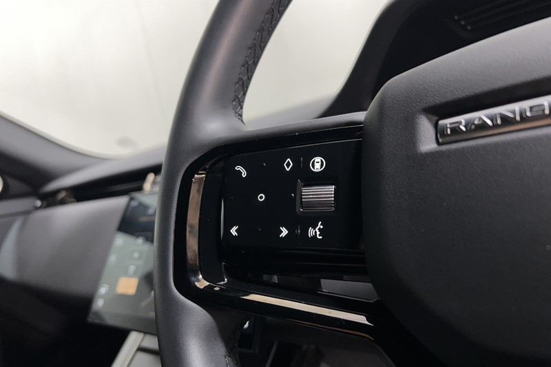 Used Land Rover Range Rover Evoque 2023 for sale - 77662122: Photo 31