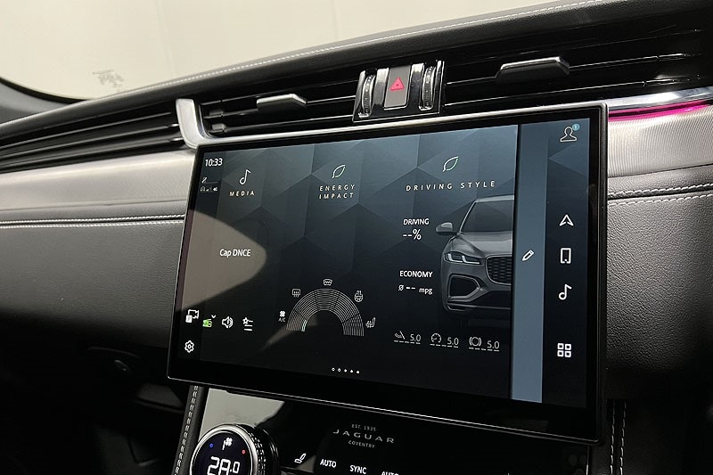 Used Jaguar F-Pace 2022 for sale - 77225288: Photo 30