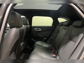 Used Land Rover Range Rover Velar 2025 for sale - 79527917: Photo