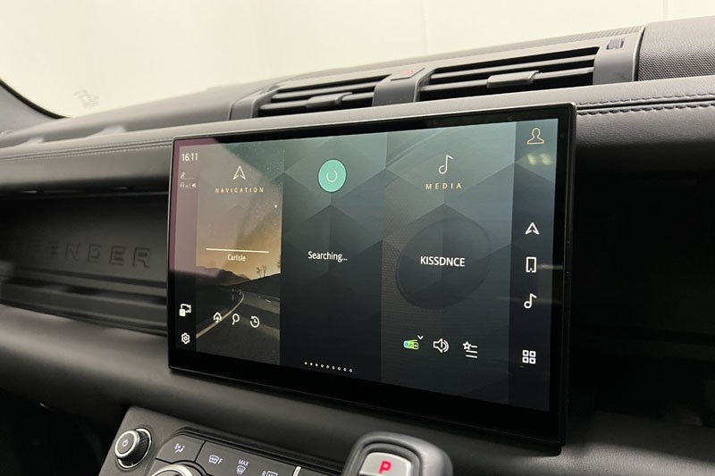 Used Land Rover Defender 2023 for sale - 76982348: Photo 36