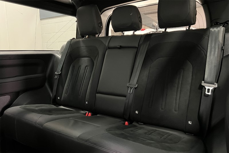 Used Land Rover Defender 2023 for sale - 76982348: Photo 4