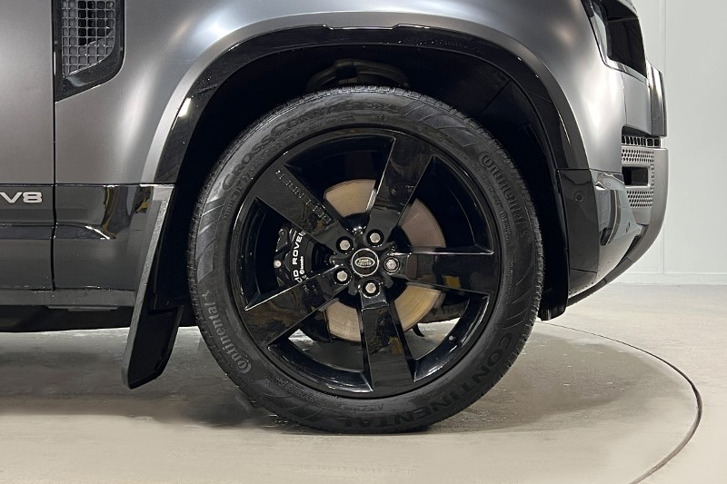 Used Land Rover Defender 2023 for sale - 76982348: Photo 8