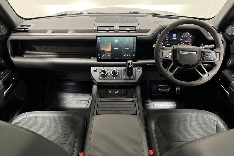 Used Land Rover Defender 2023 for sale - 76982348: Photo 9