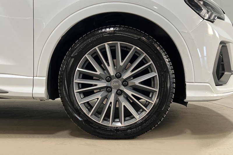 Used Audi Q3 2020 for sale - 77592352: Photo 9