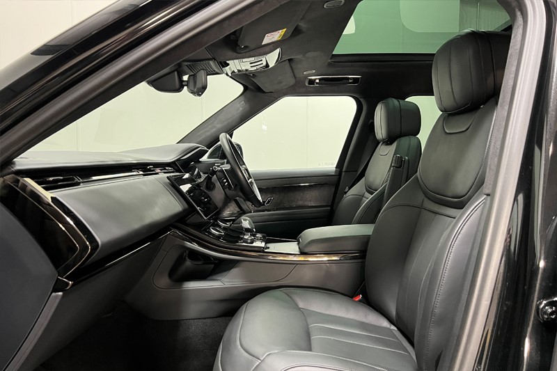 Used Land Rover Range Rover Sport 2023 for sale - 77848206: Photo 3