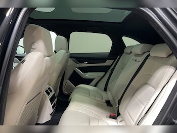 Used Jaguar F-Pace 2023 for sale - 78862278: Photo