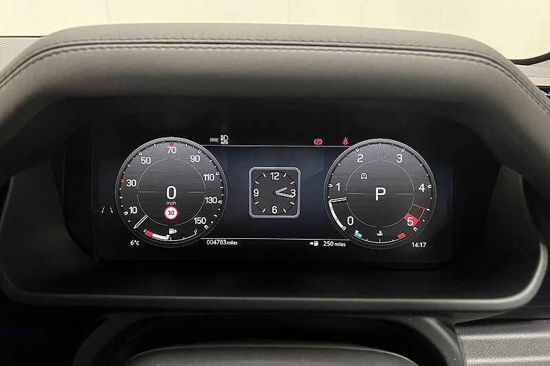 Used Land Rover Defender 2025 for sale - 77420555: Photo 16