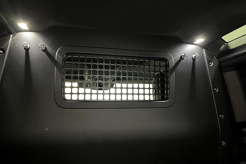 Used Land Rover Defender 2025 for sale - 77420555: Photo 18