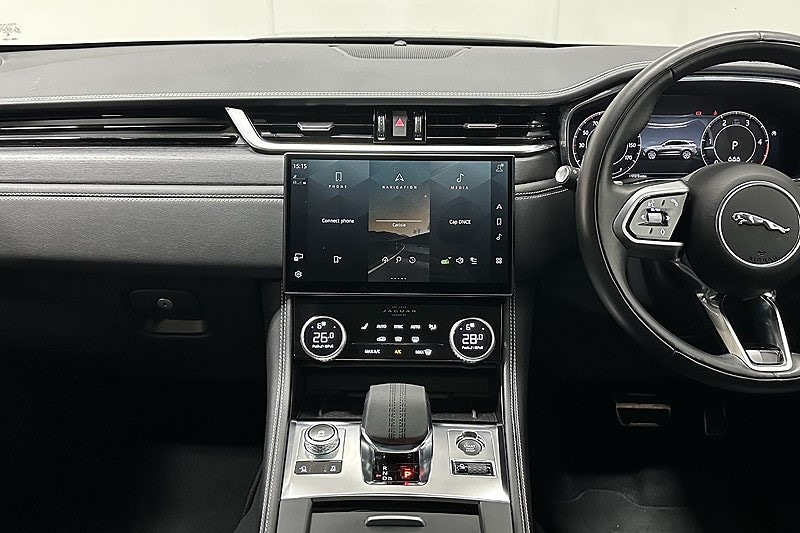 Used Jaguar F-Pace 2023 for sale - 76980924: Photo 14