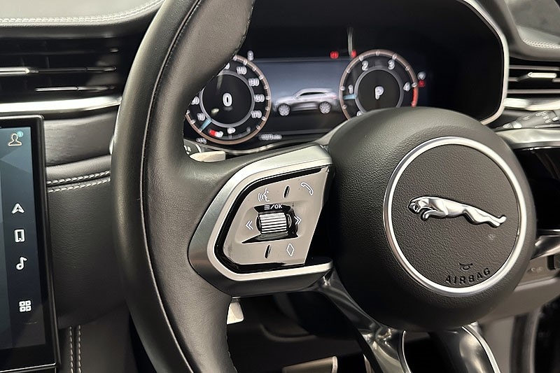 Used Jaguar F-Pace 2023 for sale - 76980924: Photo 28