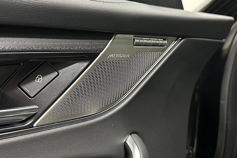 Used Jaguar F-Pace 2023 for sale - 76980924: Photo 40