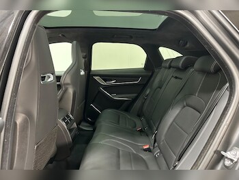 Used Jaguar F-Pace 2023 for sale - 76980924: Photo