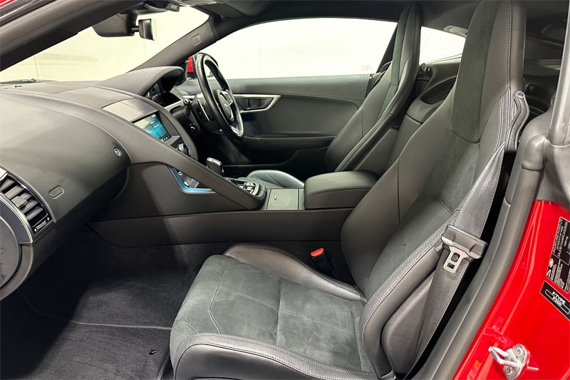 Used Jaguar F-Type 2023 for sale - 77789144: Photo 3