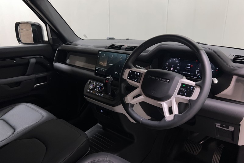 Used Land Rover Defender 2025 for sale - 77619329: Photo 10