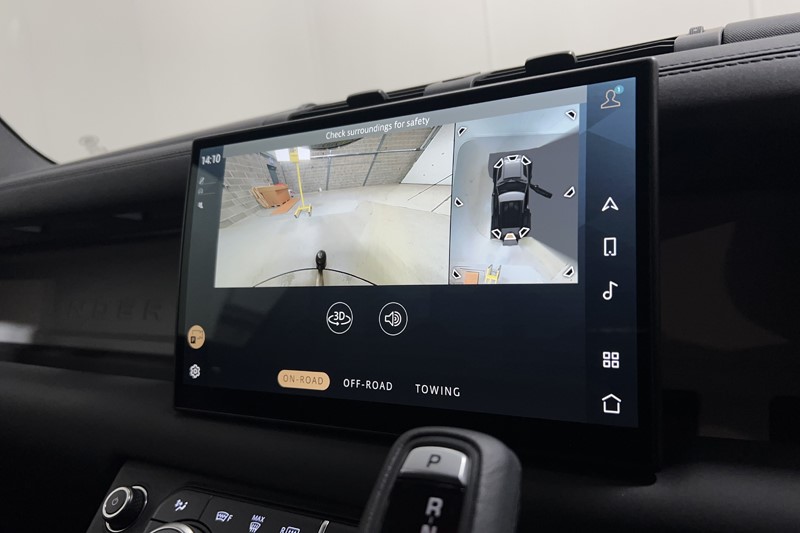 Used Land Rover Defender 2025 for sale - 77619329: Photo 13