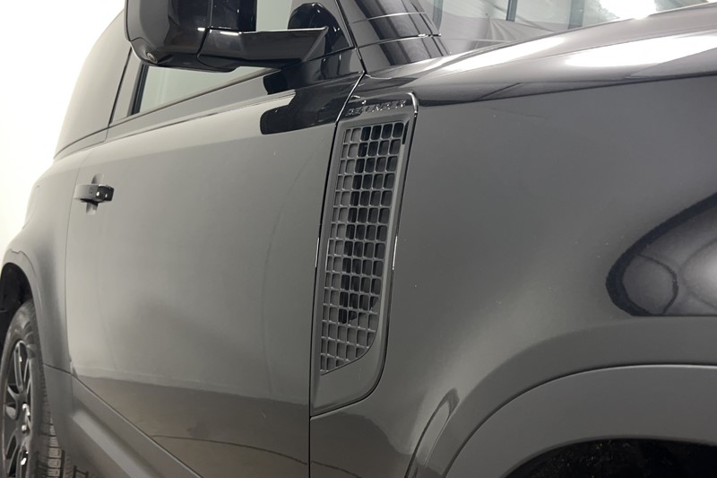 Used Land Rover Defender 2025 for sale - 77619329: Photo 21