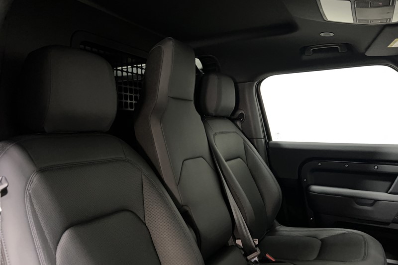 Used Land Rover Defender 2025 for sale - 77619329: Photo 28