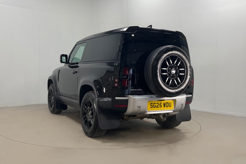 Used Land Rover Defender 2025 for sale - 77619329: Photo 3