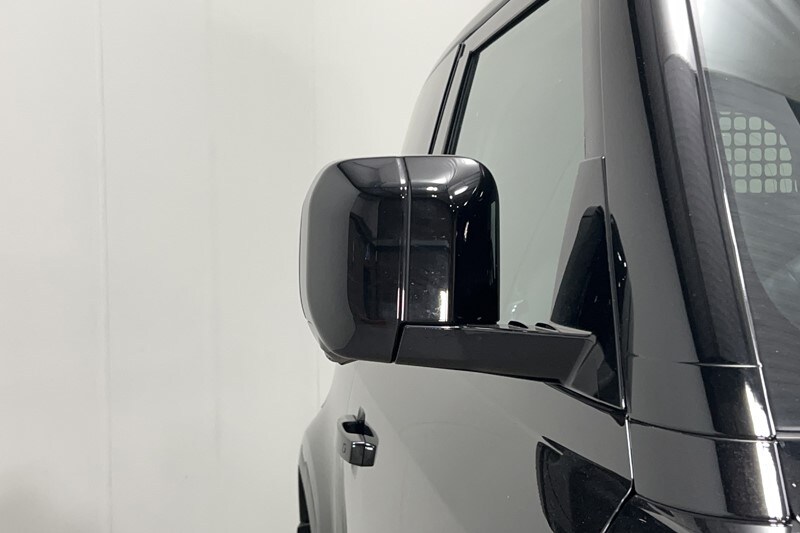 Used Land Rover Defender 2025 for sale - 77619329: Photo 49