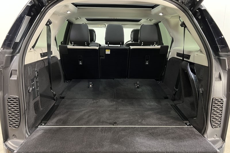 Used Land Rover Discovery 2024 for sale - 77545387: Photo 10