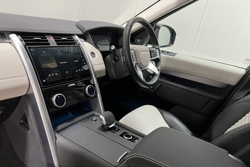 Used Land Rover Discovery 2024 for sale - 77545387: Photo 41