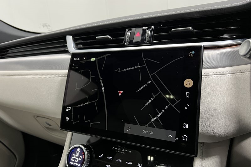 Used Jaguar F-Pace 2021 for sale - 77545407: Photo 11