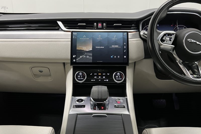 Used Jaguar F-Pace 2021 for sale - 77545407: Photo 14