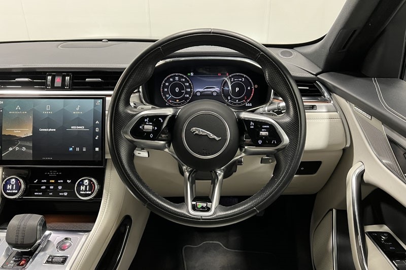 Used Jaguar F-Pace 2021 for sale - 77545407: Photo 15