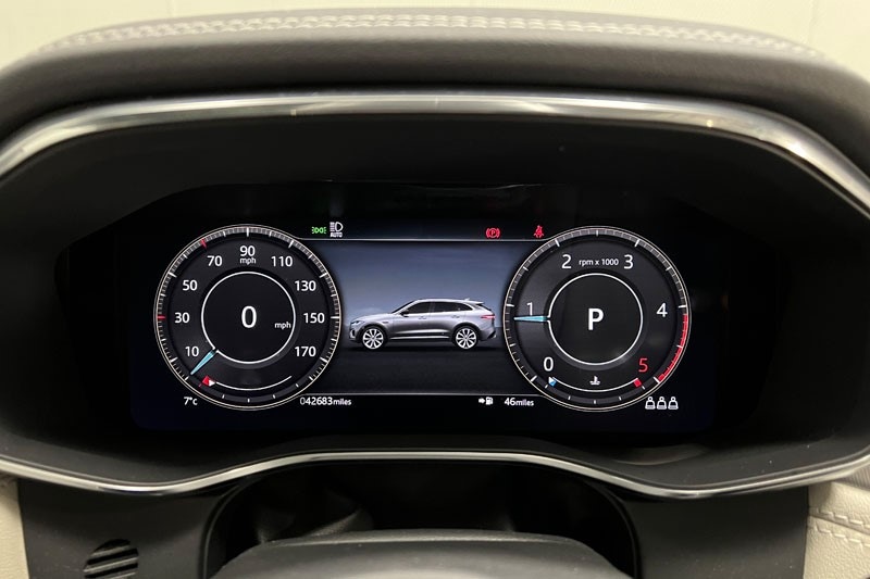 Used Jaguar F-Pace 2021 for sale - 77545407: Photo 16