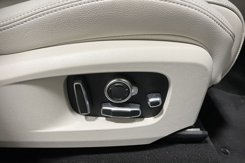 Used Jaguar F-Pace 2021 for sale - 77545407: Photo 24