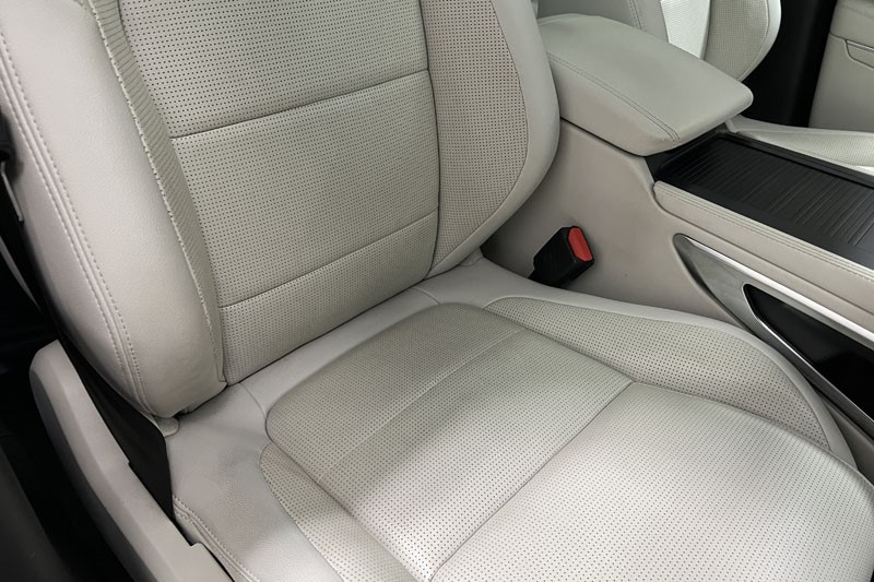 Used Jaguar F-Pace 2021 for sale - 77545407: Photo 25