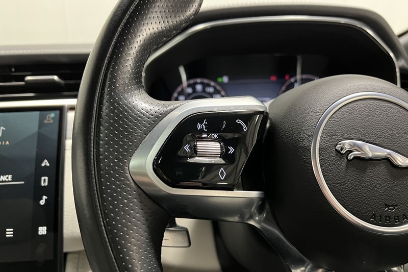 Used Jaguar F-Pace 2021 for sale - 77545407: Photo 28