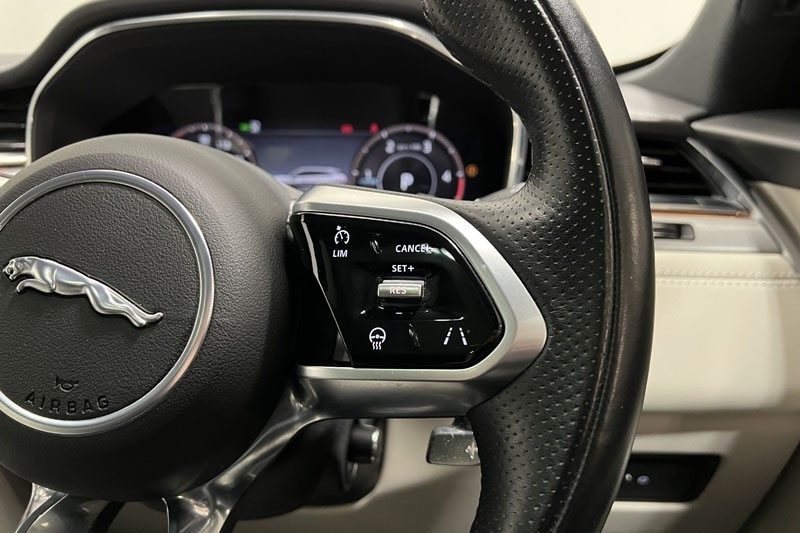 Used Jaguar F-Pace 2021 for sale - 77545407: Photo 29