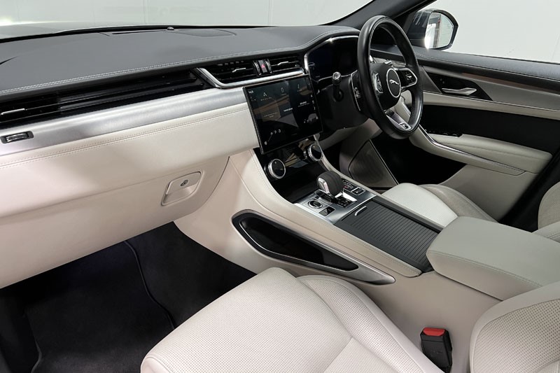 Used Jaguar F-Pace 2021 for sale - 77545407: Photo 36