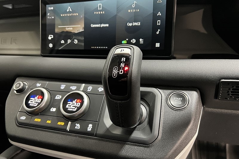 Used Land Rover Defender 2024 for sale - 77476617: Photo 12