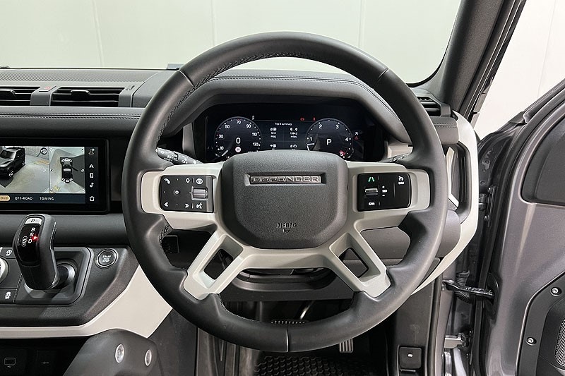 Used Land Rover Defender 2024 for sale - 77476617: Photo 14