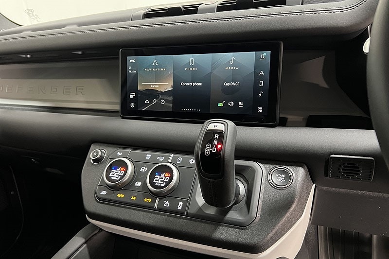 Used Land Rover Defender 2024 for sale - 77476617: Photo 28