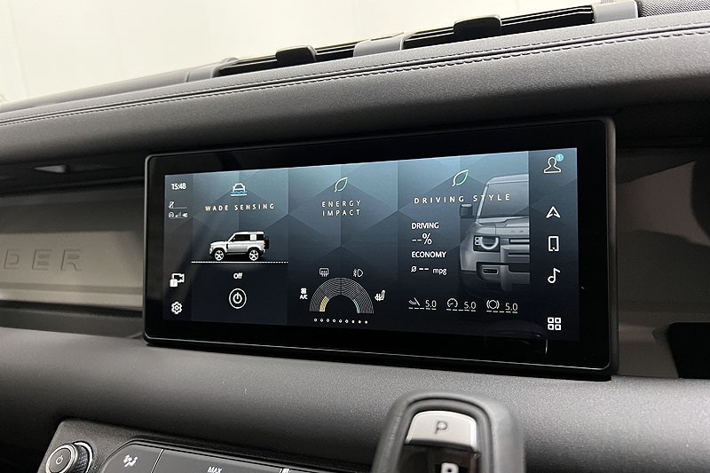 Used Land Rover Defender 2024 for sale - 77476617: Photo 32