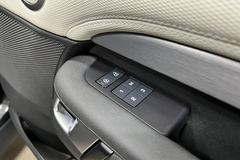 Used Land Rover Discovery 2024 for sale - 77918125: Photo 22