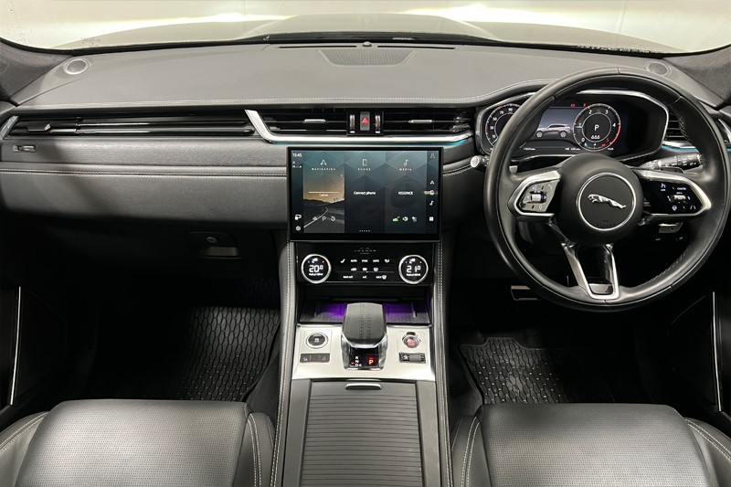 Used Jaguar F-Pace 2023 for sale - 78014758: Photo 9