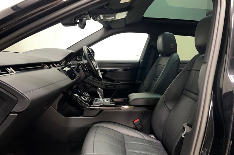 Used Land Rover Range Rover Evoque 2023 for sale - 77848205: Photo 3