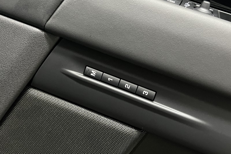 Used Land Rover Range Rover Evoque 2025 for sale - 77336040: Photo 22