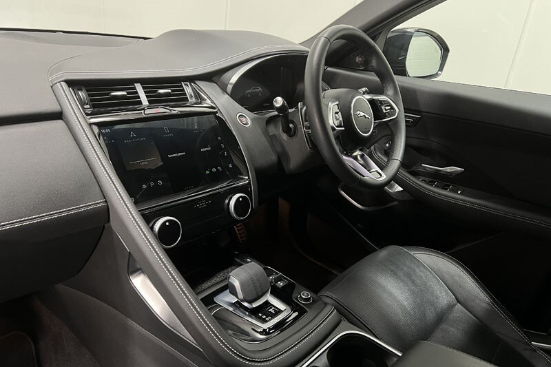 Used Jaguar E-Pace 2024 for sale - 77961837: Photo 40