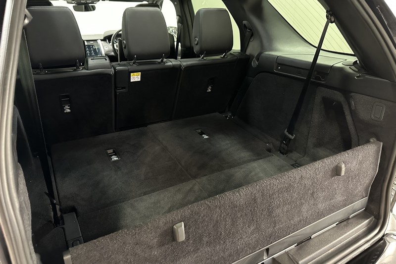 Used Land Rover Discovery 2023 for sale - 77903431: Photo 50