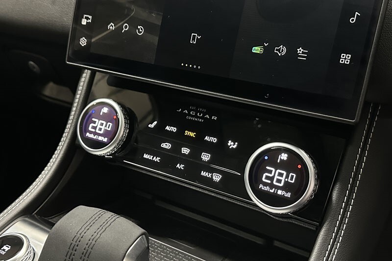 Used Jaguar F-Pace 2024 for sale - 76981602: Photo 30