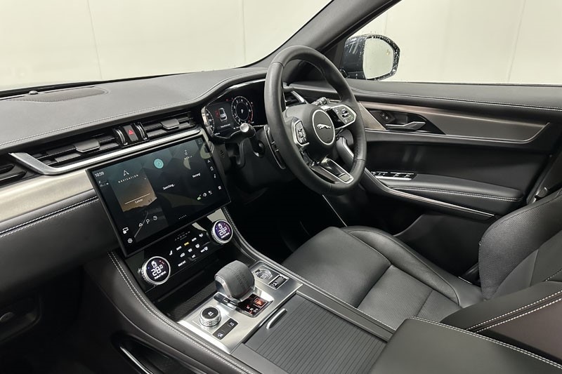 Used Jaguar F-Pace 2024 for sale - 76981602: Photo 37