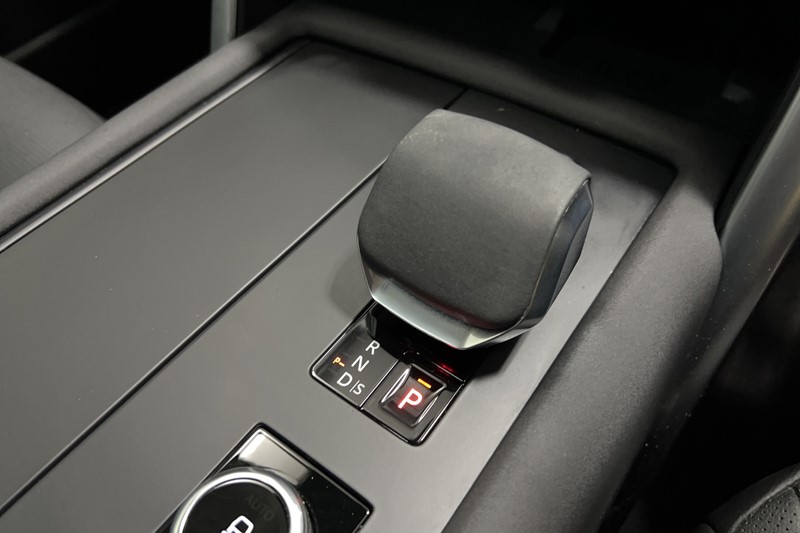 Used Land Rover Discovery 2023 for sale - 77997051: Photo 13