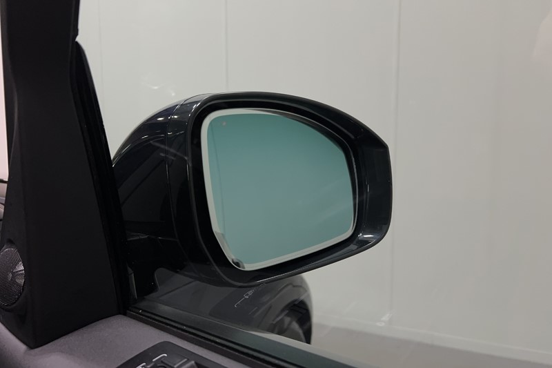 Used Land Rover Discovery 2023 for sale - 77997051: Photo 23