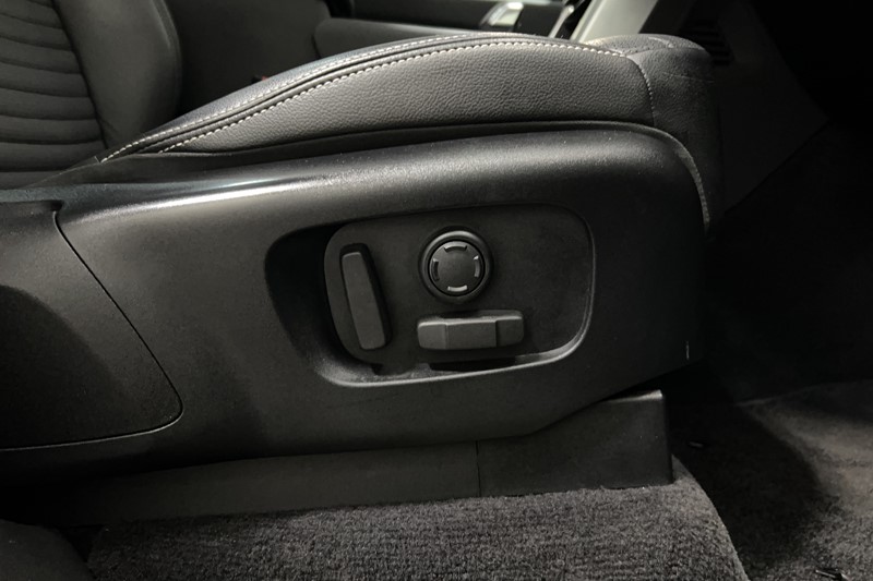 Used Land Rover Discovery 2023 for sale - 77997051: Photo 24